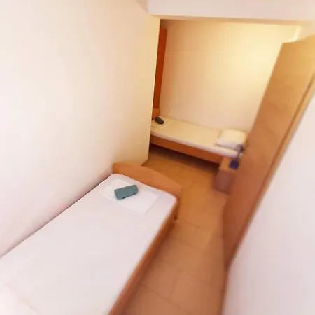 On Ground Floor 50 Paces From Beach
